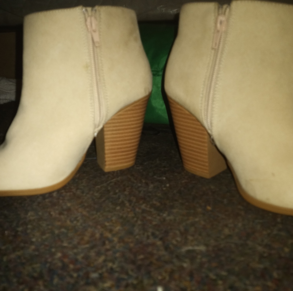 Booties - Picture 3 of 5